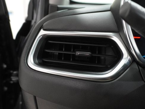 Used 2022 Chevrolet Equinox LT FWD image 12