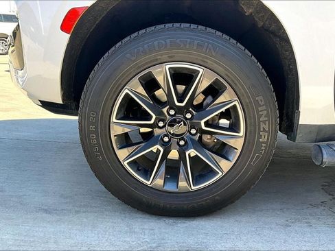 Used 2021 Chevrolet Tahoe Z71 AWD/4WD image 5