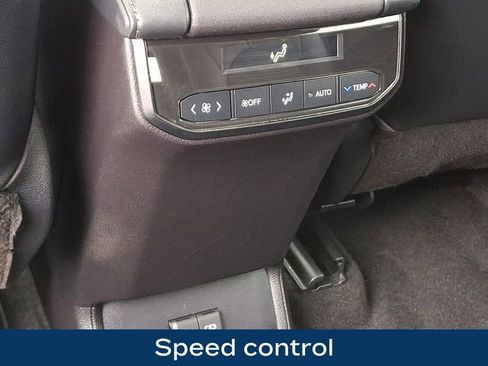 Used 2023 Toyota Highlander XSE image 15
