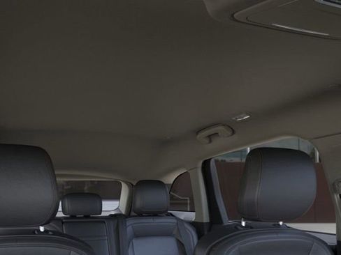 New 2026 Lincoln Nautilus Premier image 22