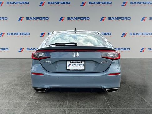 Used 2023 Honda Civic Sport Touring image 4