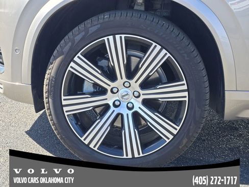 Used 2025 Volvo XC90 B6 Ultra w/ Protection Package Premier image 11