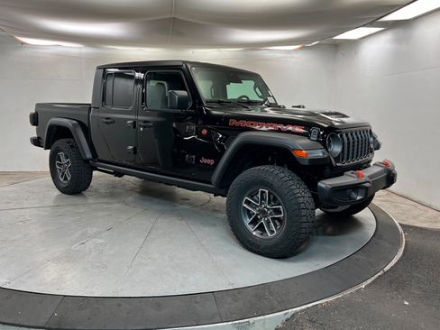 New 2026 Jeep Gladiator Mojave image 7