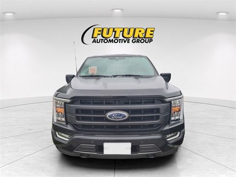 Used 2022 Ford F150 Lariat image 2
