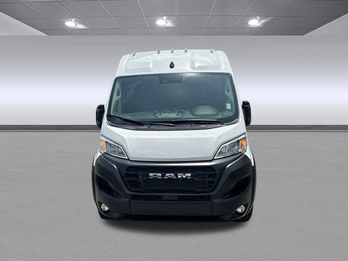 Used 2026 RAM ProMaster 2500 w/ Convenience Group FWD image 8