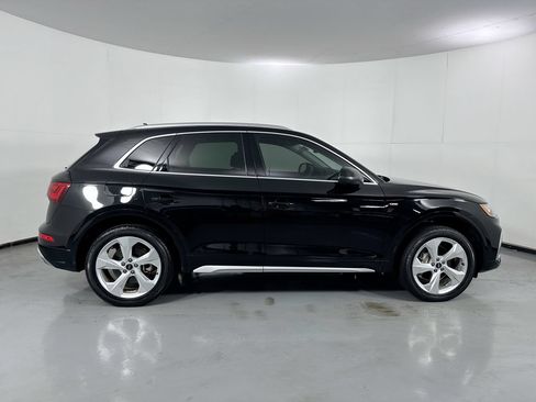 Used 2023 Audi Q5 2.0T Premium Plus w/ Premium Plus Package AWD/4WD image 37