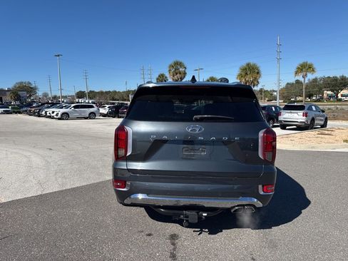 Used 2020 Hyundai Palisade Limited image 3