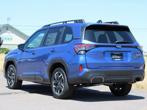 New 2025 Subaru Forester Limited image 4