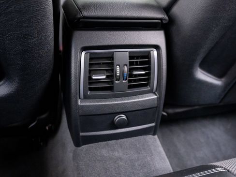 Used 2018 BMW M3 RWD image 19
