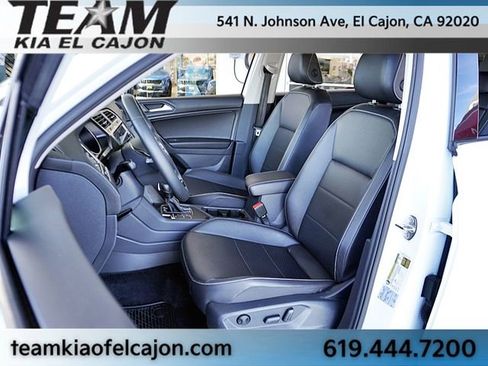 Used 2021 Volkswagen Tiguan SE FWD image 15