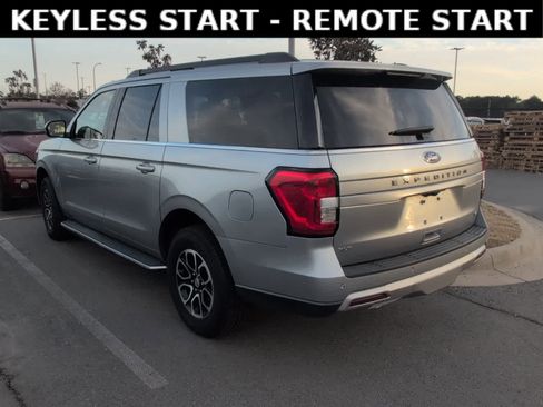 Used 2023 Ford Expedition Max XLT image 7