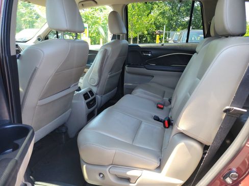 Used 2021 Honda Pilot EX-L image 18