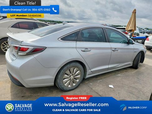 Used 2017 Hyundai Sonata SE FWD image 4