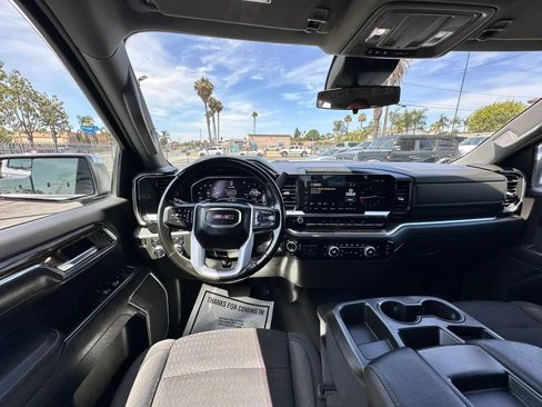 Used 2023 GMC Sierra 1500 SLE AWD/4WD image 15