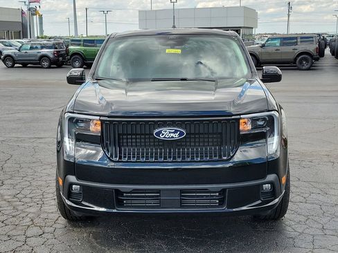 New 2026 Ford Maverick Lobo AWD/4WD image 2