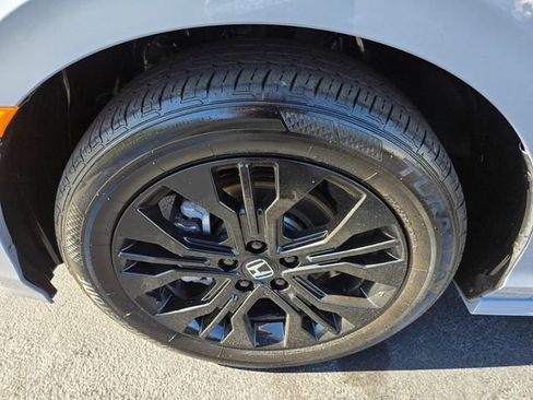Used 2025 Honda Odyssey Sport-L image 21
