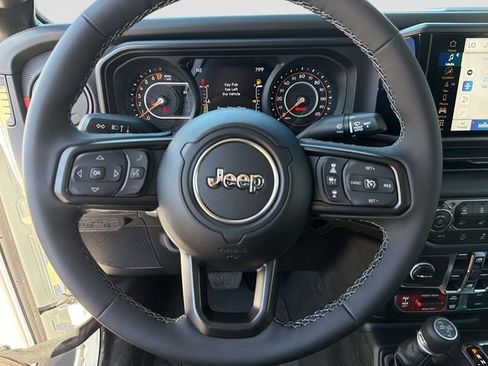 New 2026 Jeep Gladiator Rubicon AWD/4WD image 30