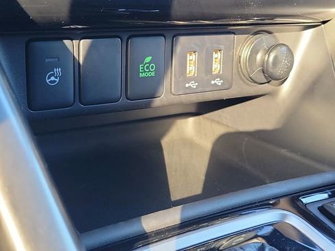 New 2026 Mitsubishi Eclipse Cross SEL image 32