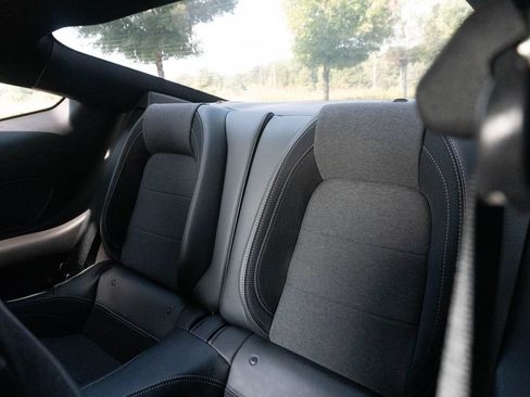 Used 2025 Ford Mustang Coupe RWD image 15