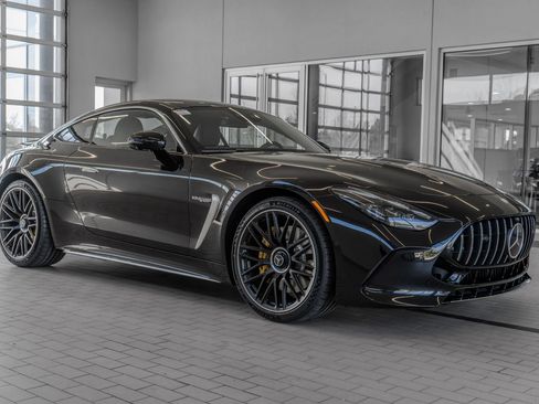 Used 2025 Mercedes-Benz AMG GT 63 image 11
