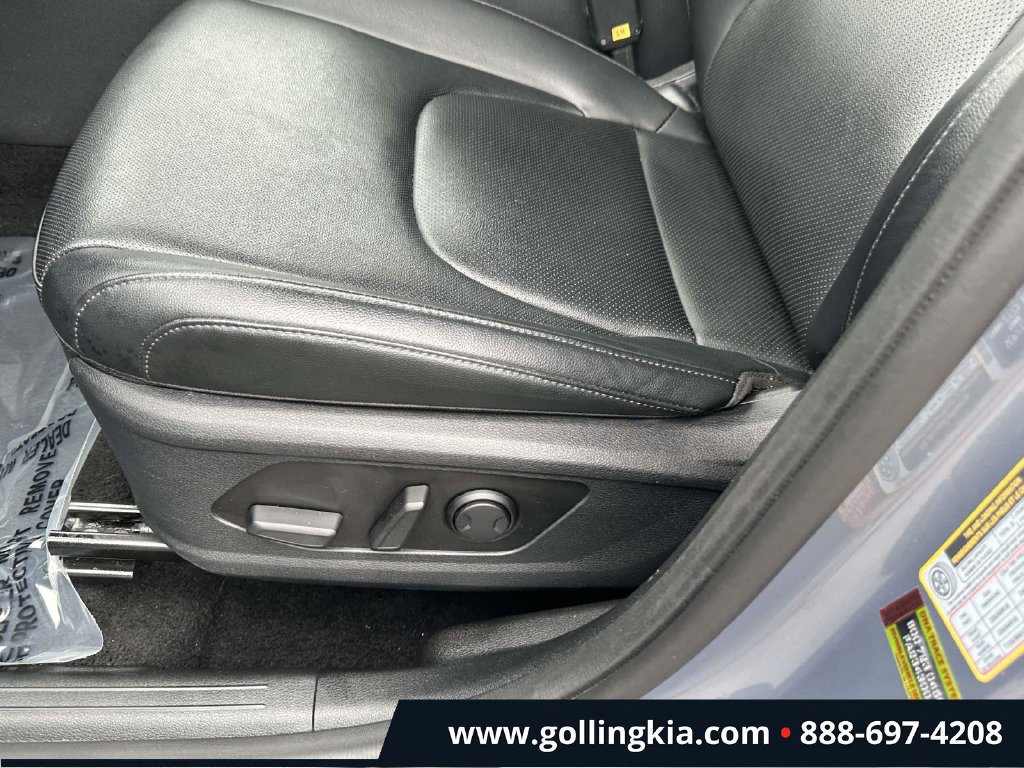 Certified 2024 Kia Sportage EX FWD image 16