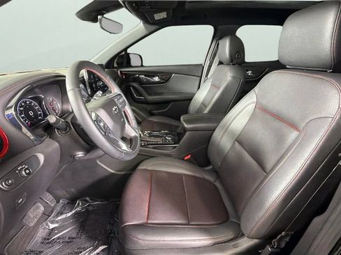 Used 2024 Chevrolet Blazer RS w/ Driver Confidence II Package FWD image 17