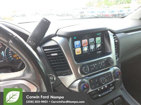Used 2019 Chevrolet Suburban LT w/ LT Signature Package AWD/4WD image 11