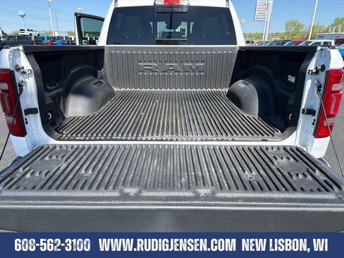 Used 2022 RAM 1500 Laramie w/ Sport Appearance Package AWD/4WD image 21