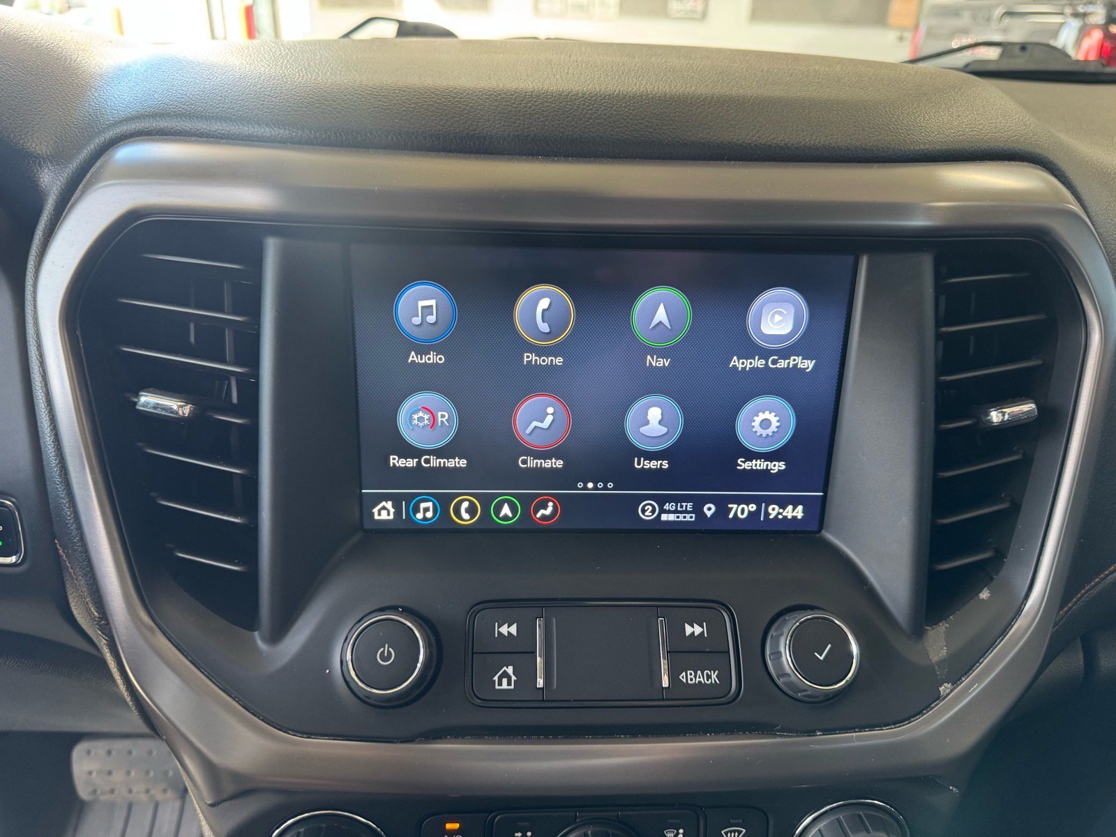 Used 2021 GMC Acadia AT4 w/ Preferred Package AWD/4WD image 26