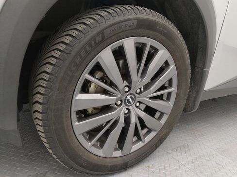 Used 2022 Nissan Pathfinder SL w/ SL Premium Package image 31