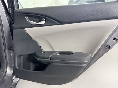 Used 2021 Honda Civic LX image 27