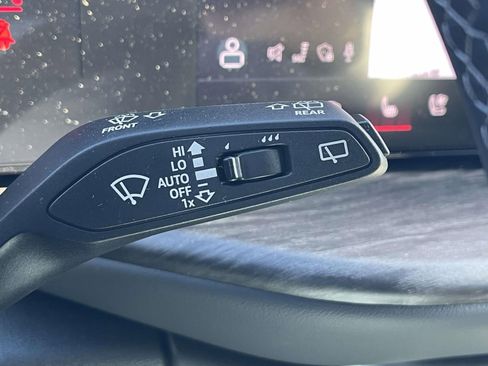 New 2025 Audi Q5 Premium Plus image 23