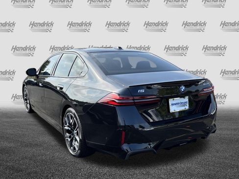 Used 2024 BMW i5 eDrive40i w/ M Sport Package RWD image 8