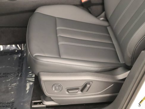 New 2026 Audi Q5 Premium AWD/4WD image 23