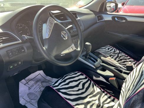 Used 2017 Nissan Sentra S FWD image 9