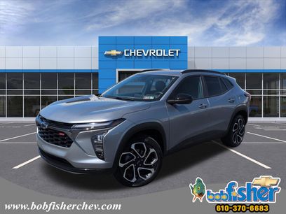 Certified 2025 Chevrolet Trax RS w/ Driver Confidence Package