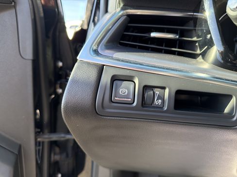 Used 2023 Cadillac XT5 Luxury image 13