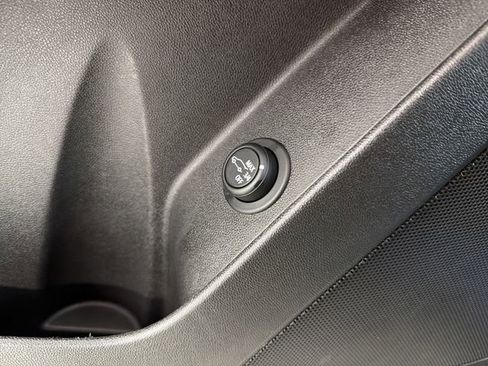 Certified 2024 Chevrolet Equinox LT w/ LPO, Floor Liner Package FWD image 24