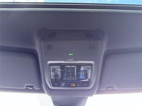 New 2026 Volkswagen Atlas Cross Sport SEL Premium R-Line image 13