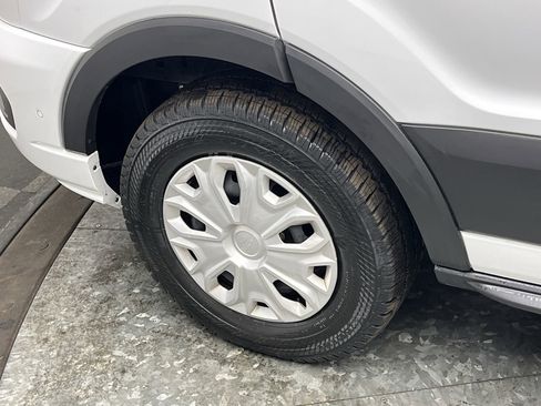 Used 2023 Ford Transit 350 XLT image 29