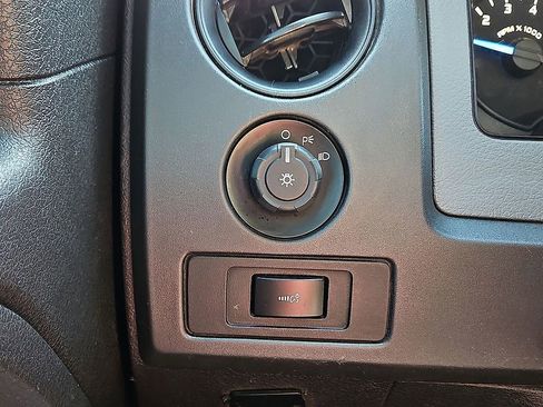 Used 2012 Ford F150 XL w/ XL Plus Pkg AWD/4WD image 24