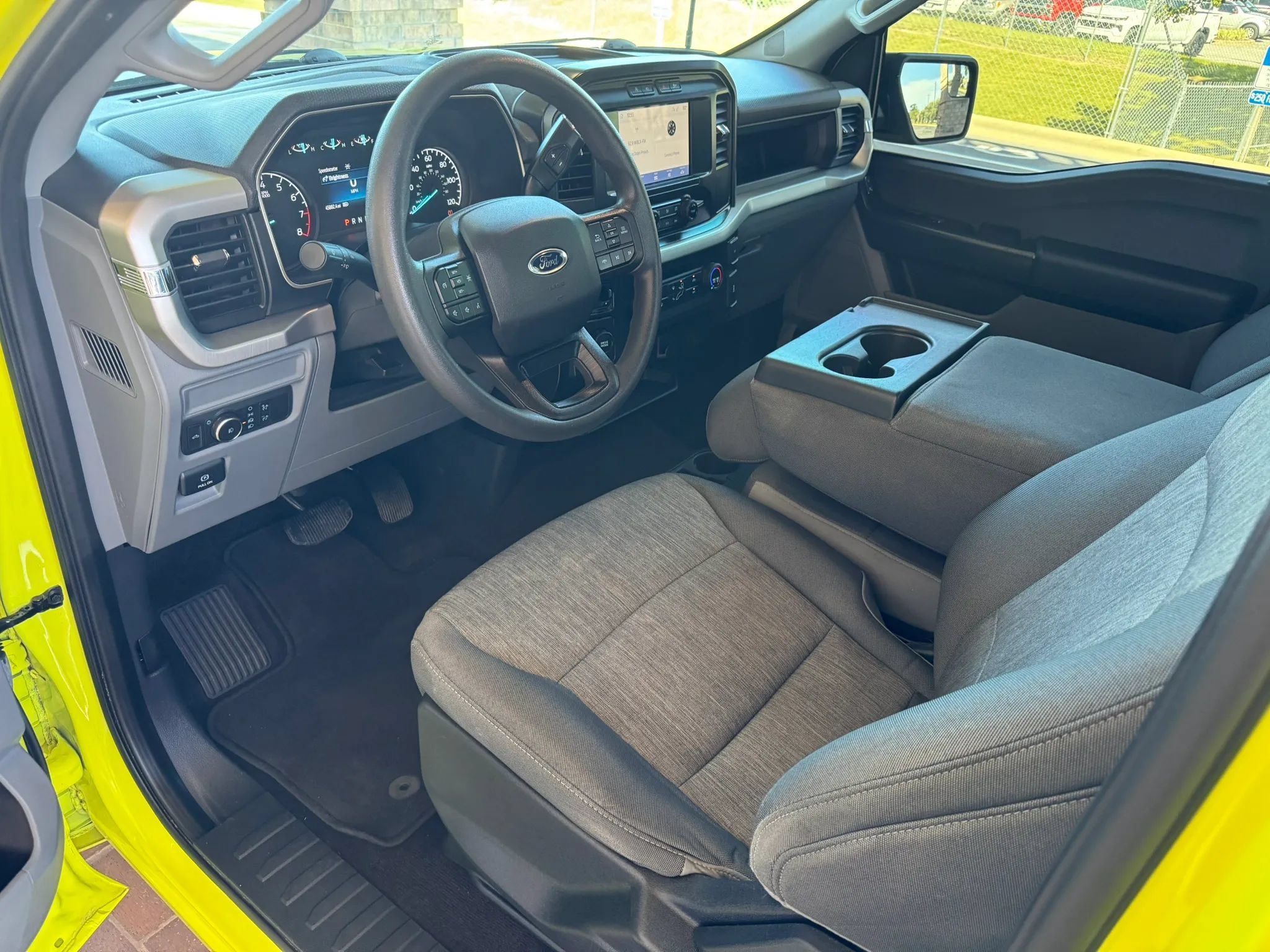 Used 2022 Ford F150 XL w/ Equipment Group 101A High RWD image 13