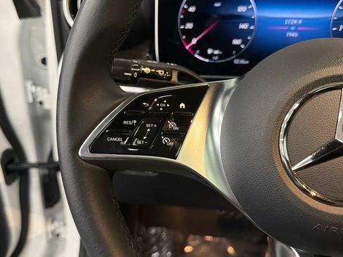 Certified 2026 Mercedes-Benz GLC 300 image 30