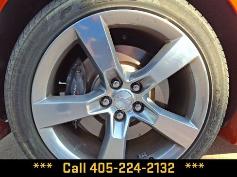 Used 2010 Chevrolet Camaro SS w/ LPO, Ground Effects Package RWD image 10