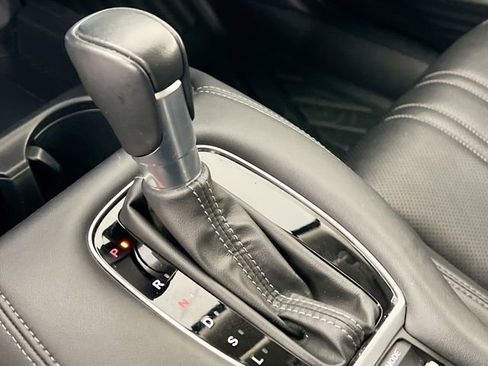 Certified 2024 Honda HR-V EX-L image 18