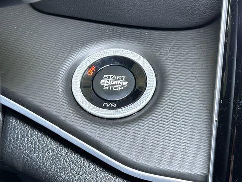 New 2025 Jeep Grand Cherokee Laredo image 25