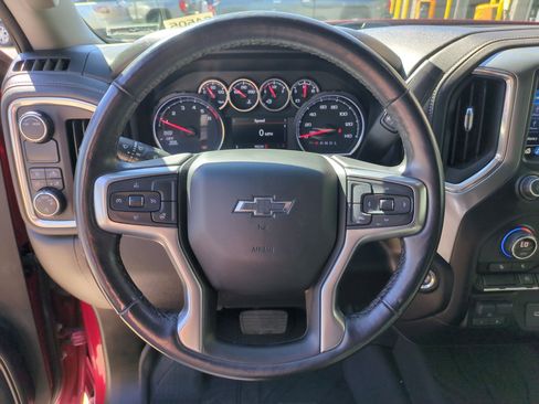 Used 2021 Chevrolet Silverado 1500 RST image 15