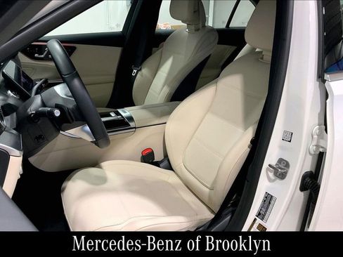 Certified 2025 Mercedes-Benz C 300 4MATIC Sedan image 7
