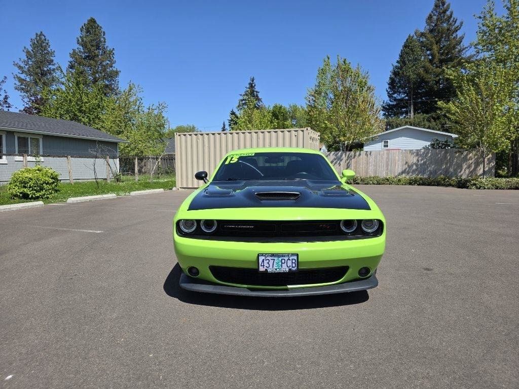 Used 2015 Dodge Challenger R/T Scat Pack w/ Leather Interior Group RWD image 2