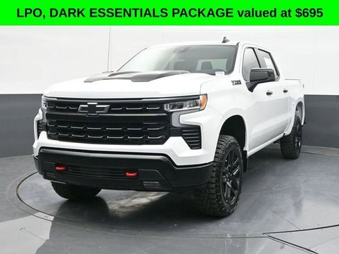 New 2026 Chevrolet Silverado 1500 LT Trail Boss w/ LPO, Dark Essentials Package image 2